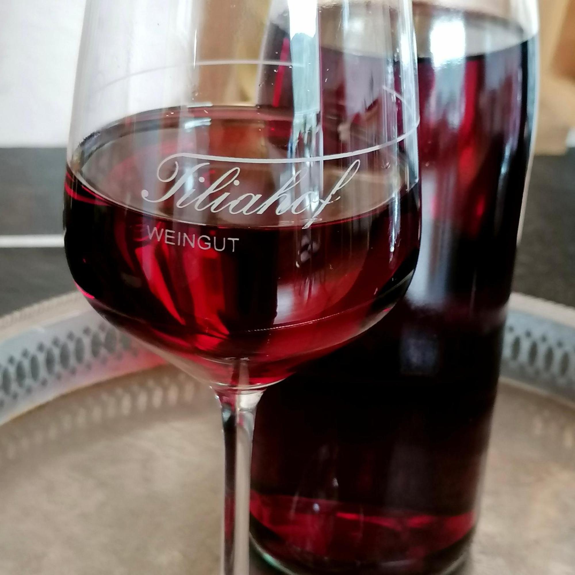 Weingut Tiliahof Panzió Brauneberg Kültér fotó